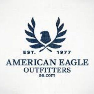 American Eagle Ladies  Classic Jean Cut Cords